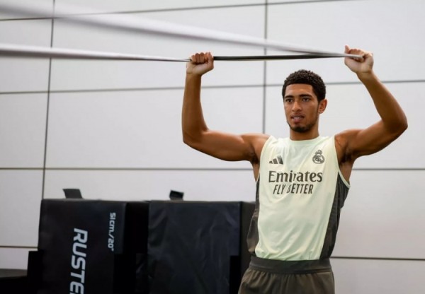 阿斯：贝林厄姆最早将在10月底复出，皇马已经为他制定了康复计划