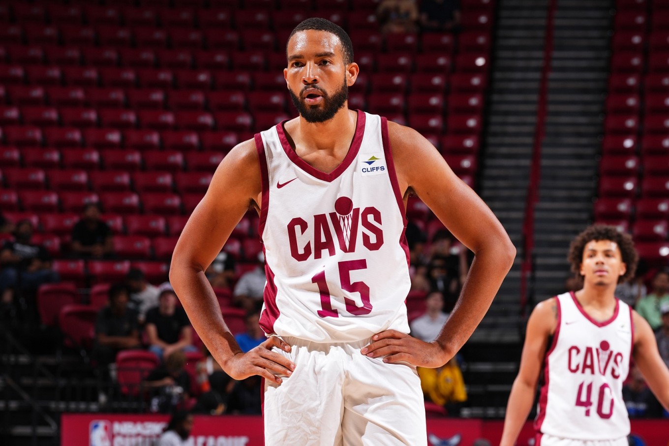 告别NBA！官方：以赛亚-莫布里正式加盟土耳其俱乐部马尼萨