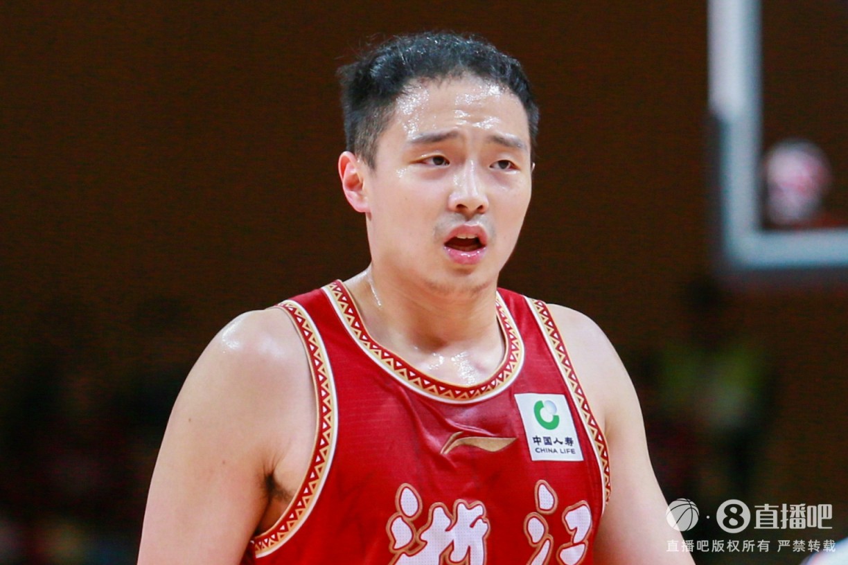 媒体人：浙江不想把自己用不到的王奕博放到直接竞争对手的阵中